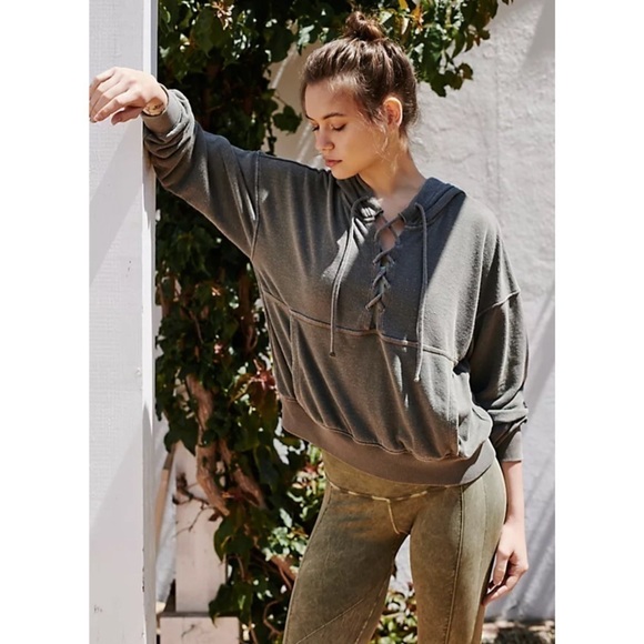 Free People Movement Gray Believer Sweat Hoodie Lace-Up Athleisure Small - Picture 1 of 15
